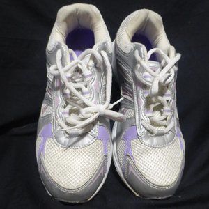 PURE NRG ATHLETICS, Tara, 7M, laced running shoes, GUC